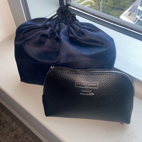 Salvatore Ferragamo x Eva Air Pouch Toiletry Bag - Picture 2 of 15